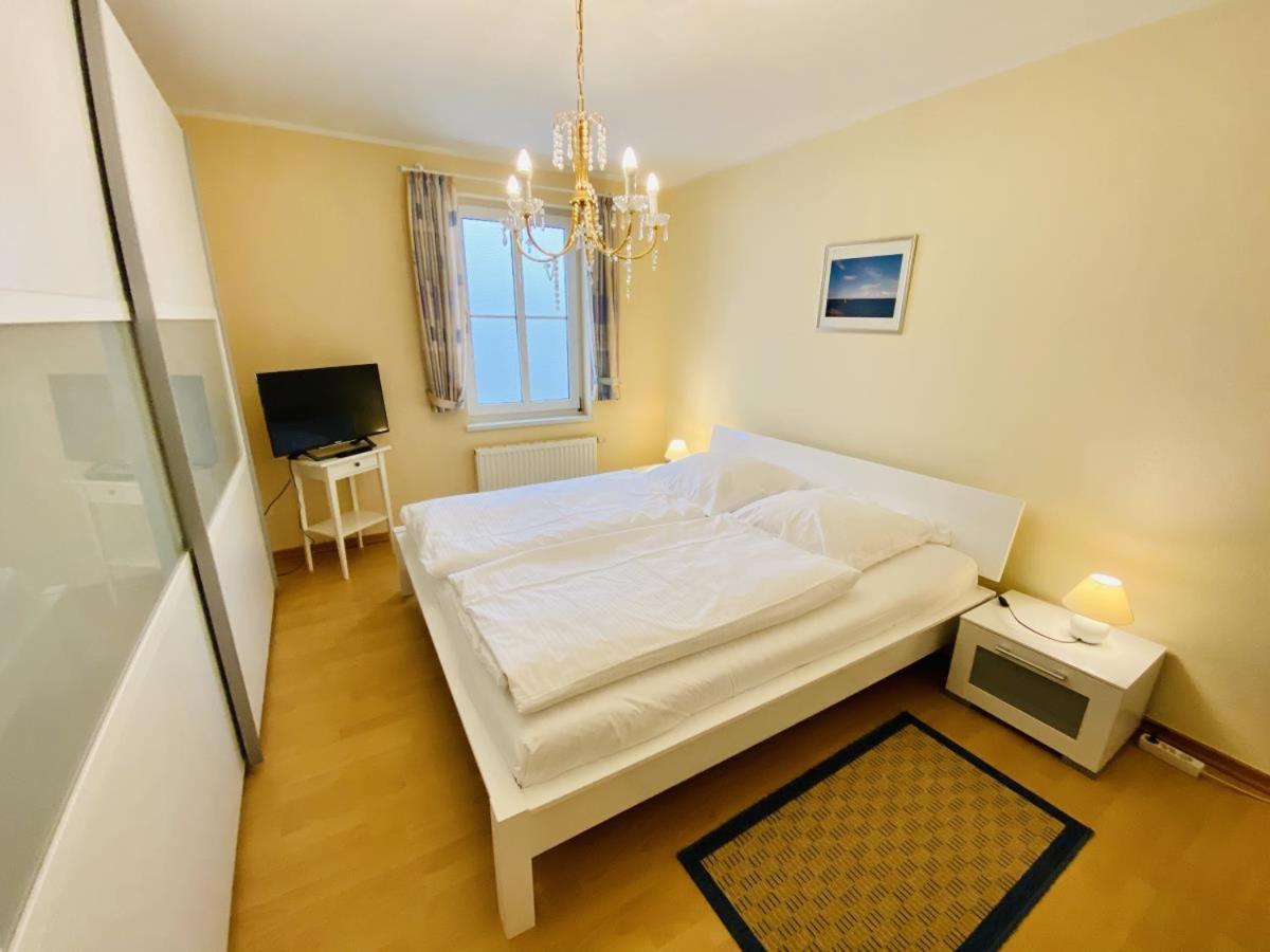 Ferienhaus Adele Rostock Eksteriør billede